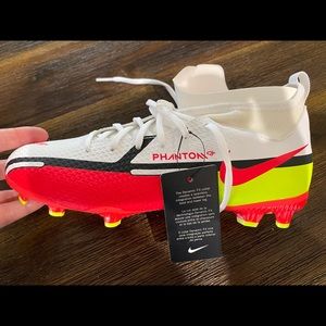 Nike JR Phantom GT2 Academy Soccer Cleats
